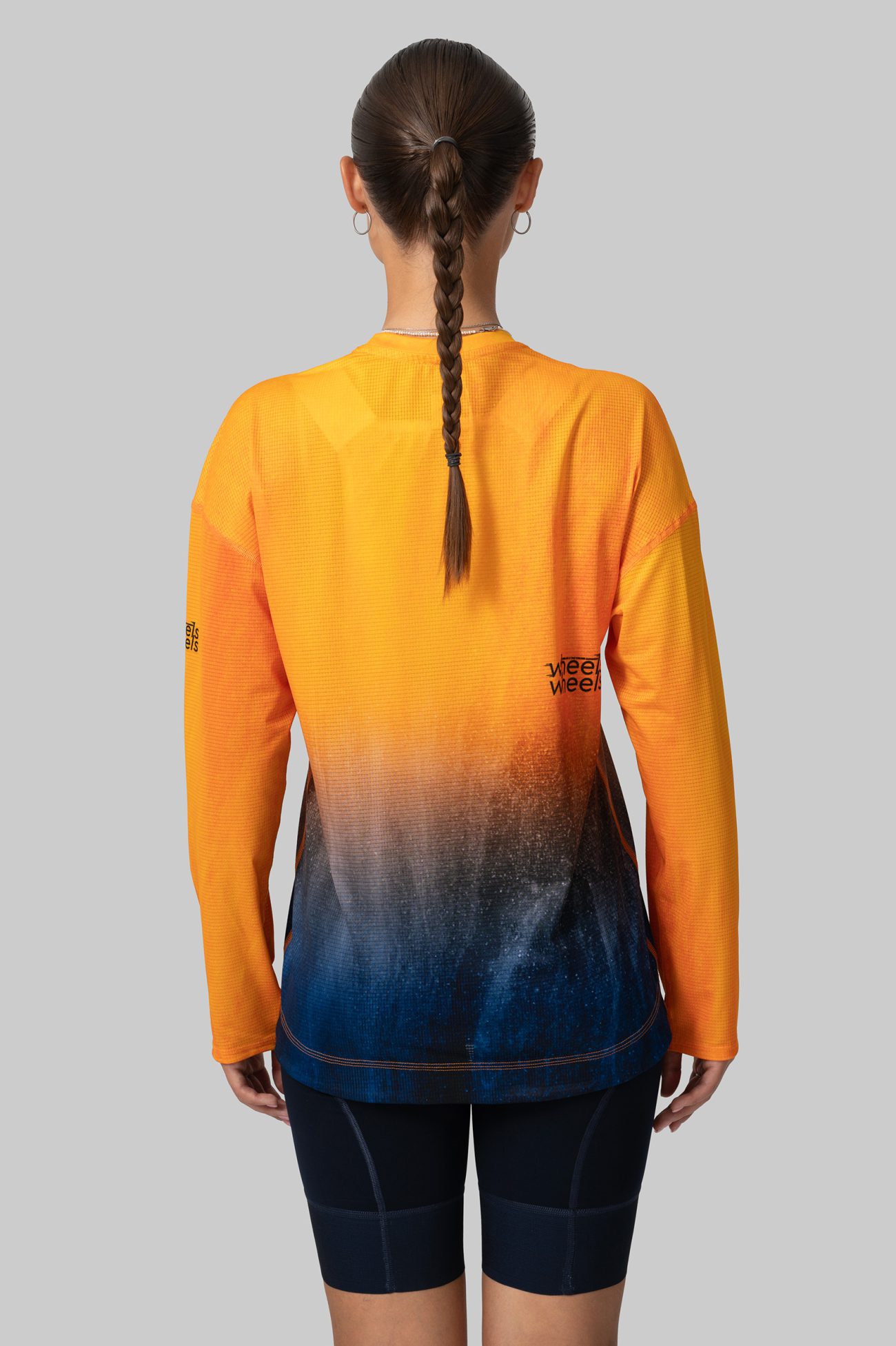 Женский Лонгслив Escape Wheels & Wheels