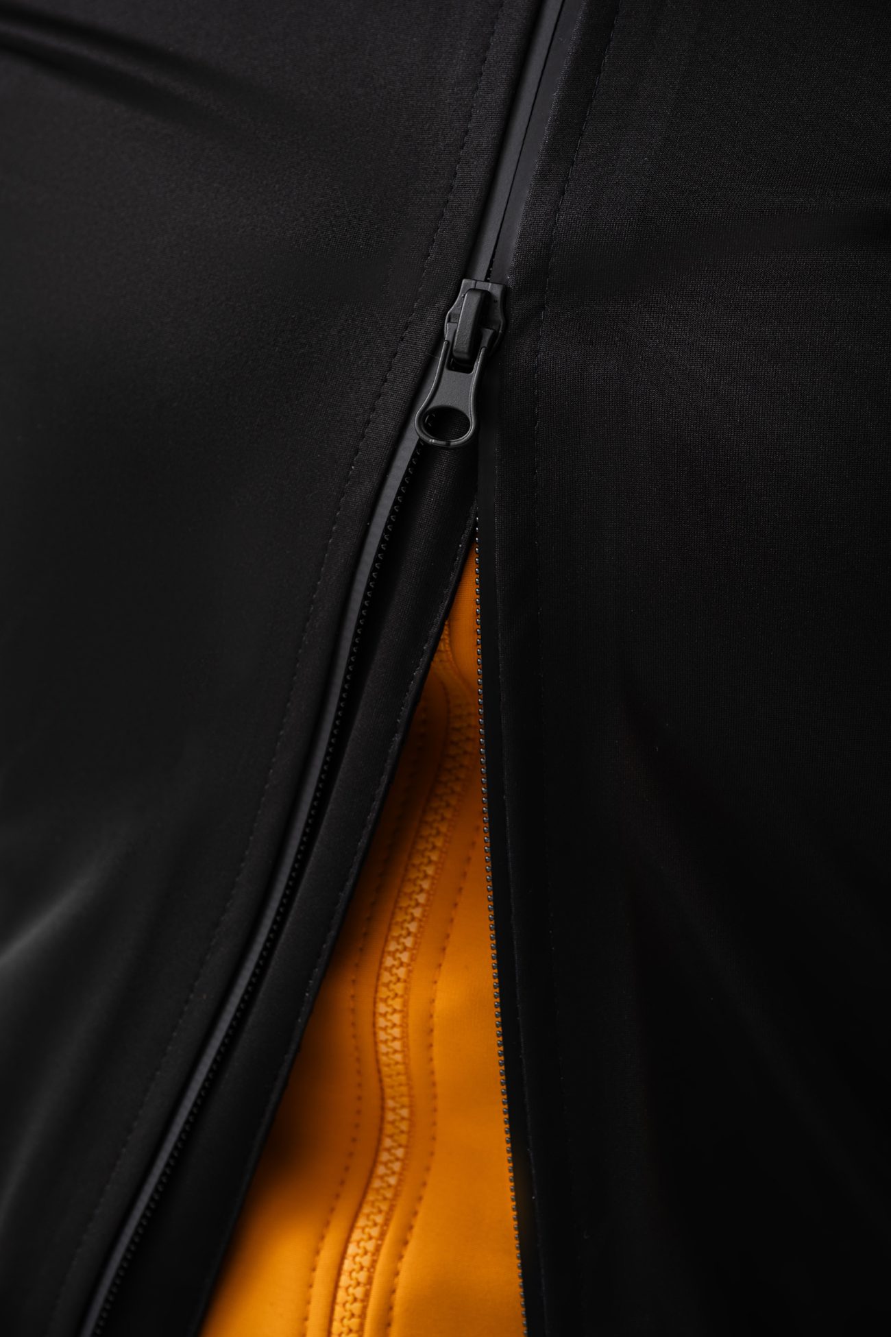 Женская Мембранная Велокуртка Escape Black