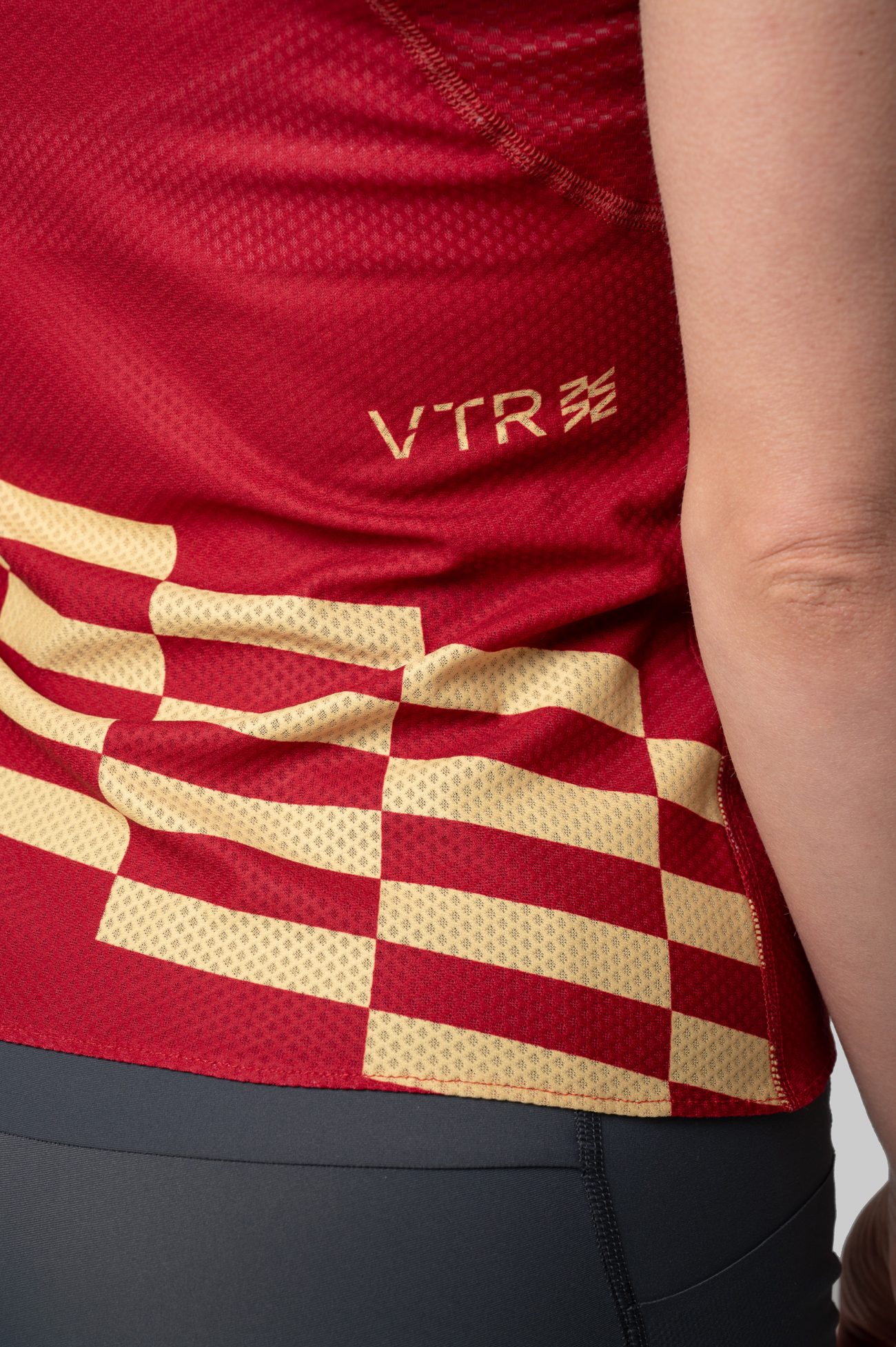 Женская Беговая Майка Performance Relay Maroon