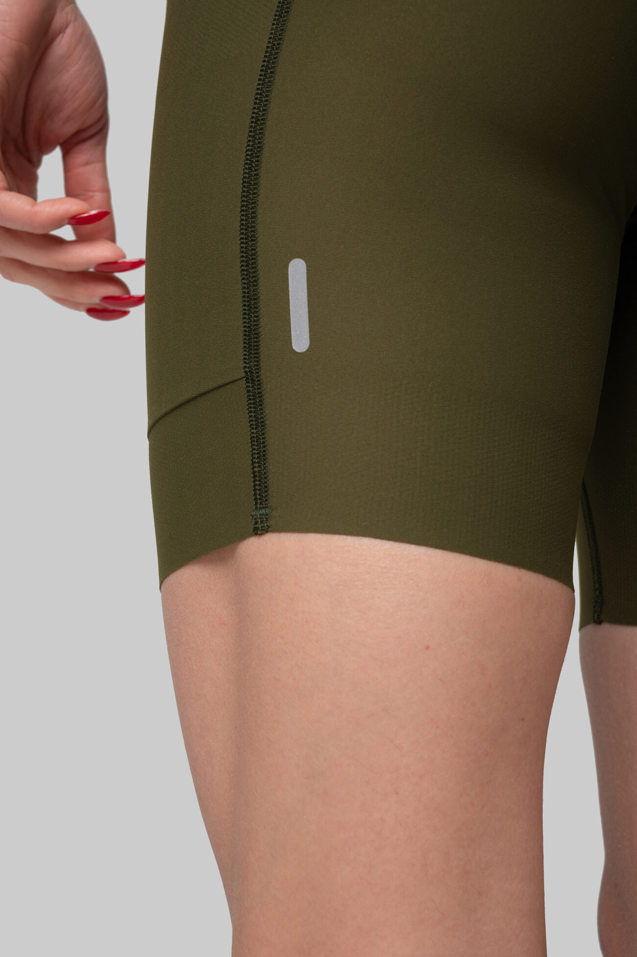 Женские Беговые Халф-тайтсы Cargo Olive